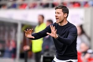 斗球体育直播官网-药厂CEO：维尔茨今夏很可能留下 皇马欧冠大胜帅位稳定我会更高兴